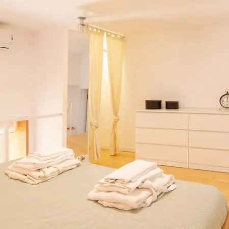 Welcomely - Civico 65-40 * Nuoro (Sardinia)
